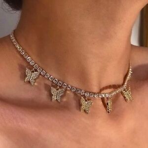 3/$30 💛 Rhinestone Butterfly Charm Choker